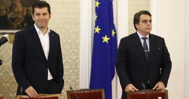 Разговорите се провеждат в Народното събраниеЗапочна срещата между ГЕРБ и Продължаваме