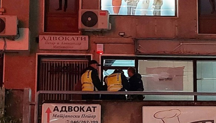 По неофициална информация срещу клуба е стреляно с пистолет от