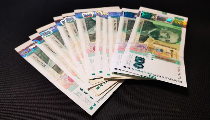 Сумата се повишава от сегашните 413 лева на 504 леваФинансовата