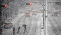 Обилен снеговалеж доведе до смъртта на 17 души в Япония