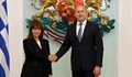 Румен Радев удостои гръцкия президент с орден „Стара планина“