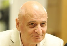 Прокуратурата си е създала възможност да влияе върху целия процес