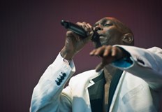 Макси Джаз си отиде на 65 годиниВокалистът на британската танцова