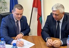 Пенчо Милков съобщи за подписването на договора с държавата в