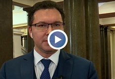 Хартиената бюлетина е имала своите проблеми които са решени със