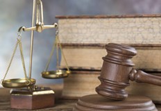 Лекарят беше обвинен през месец юни че е нанесъл побой