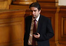 Божанов е бил единственият представител на партия при отварянето на