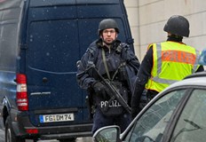 Полицията призовава хората да избягват един от районите в центъра