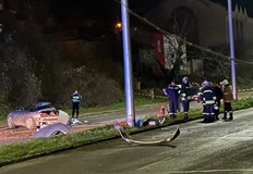 Инцидентът стана малко след 21 20 ч в петък вечертаТри станаха