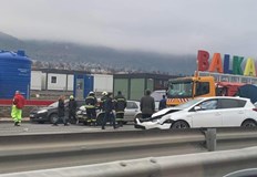 По данни на МВР са се ударили шест коли и