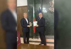 Георги Георгиев бе награден с плакет За заслуга лично от