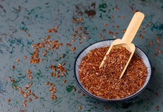 Специалистите съветват лененото масло да присъства ежедневно в менюто ниЛененото