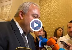 Министърът на вътрешните работи опроверга твърдението за стрелба по бежанци