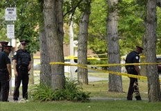 Те намушкали с нож 59 годишен мъжОсем тийнейджърки бяха обвинени в