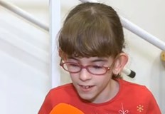 Третокласничката Ивана Илиева иска да стане лекар Тя е зодия везни