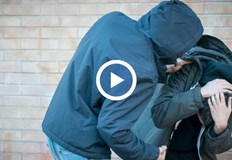 Битото дете е по голямо от насилника си – на 13