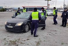 Арестуваните са без документи и твърдят че са от МарокоЕкипи
