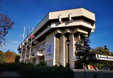 До 17 30 часа в последния работен ден от годината гражданите