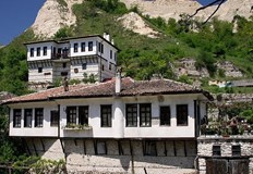 Най малките градове у нас са по малки от много от родните