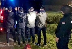 Срещу такса от 300 до 1000 евро на човек групата