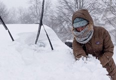 Най малко 38 са загиналите от снежната буряНай малко 38