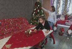 Никол и Сияна са родени нечуващи но лекарите УМБАЛ Царица