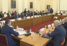 Предупреждават че промените в Кодекса за застраховане ще доведат до