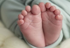Една от майките направила ДНК тест който доказал размянатаДве новородени