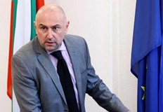 Прозират целите на депутатите коментира съветникът на служебния финансов министърВ