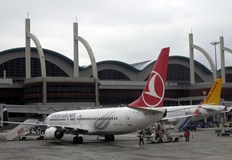 Самолетите се отправят към международното летище в Истанбул което се