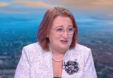 Брат ѝ капитан Димитър Бурлаков започва с рехабилитацията след като