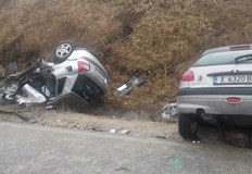 Инцидентът стана около 08 00 часаДете и жена починаха след катастрофа
