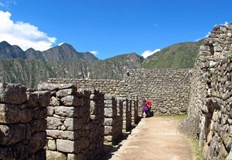 Евакуацията стана с влакОколо 200 от туристите блокирани в прочутия