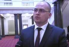 Русенският депутат Златан Златанов каза че предложените законопроекти са компилация