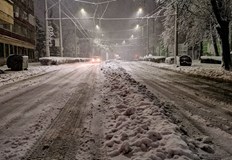 Специализираните автомобили са изправни осигурени са и необходимите количества луга