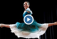 18 годишната Витория Буено трупа успехи въпреки увреждането сиТя иска да