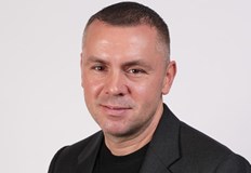 Специални благодарности той изказа към Фики СторароИцо Хазарта навърши 43