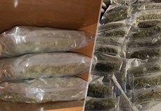 Арестувани са двама мъже в момент на сделка с дрогаСпециализираната