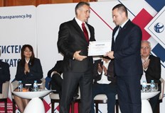 Няколко ключови практики отвеждат кмета на Русе на челното мястоКметът