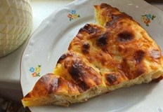 Да ви е сладко Получи се вкусна баница която много прилича