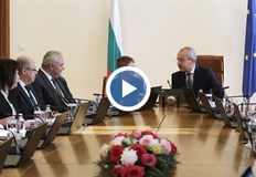 Бих искал да има мир и разбирателство в страната ни