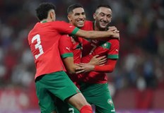 Роналдо остана резерва напусна терена ридаейкиПриказката на Мароко продължава След