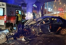 Тежка катастрофа затвори движението на булеварда в двете посокиБМВ катастрофира