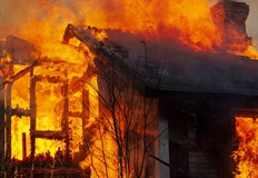 Мъжът живеел в метална барака и се отоплявал с печка