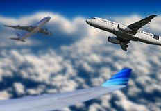 Изключение се прави за самолети при спешни случаи хуманитарни и