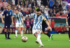 Капитанът на Аржентина вече има 25 участия също като