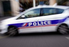 Заподозреният стрелец е на около 60 години и е бил