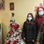 Ученици от Ветово зарадваха с коледни подаръци малките пациенти в УМБАЛ „Канев“