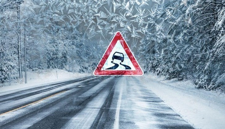 Тръгвайте с готови за зимата коли, трупа 10 см нов сняг