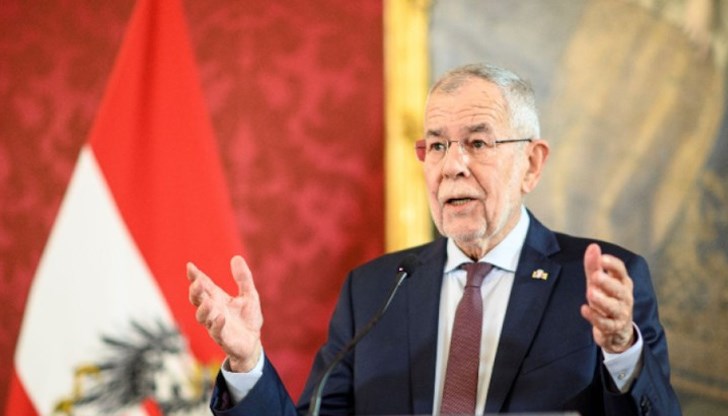 Ван дер Белен посочи, че Австрия се намира в много трудна ситуация поради потока на бежанци и мигранти Ван дер Белен посочи, че Австрия се намира в много трудна ситуация поради потока на бежанци и мигранти